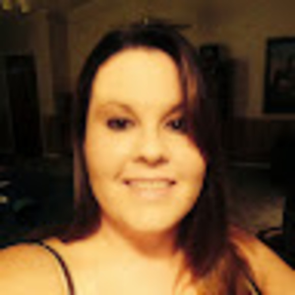 Meet your Posher, Shelly - Picture 1 of 1